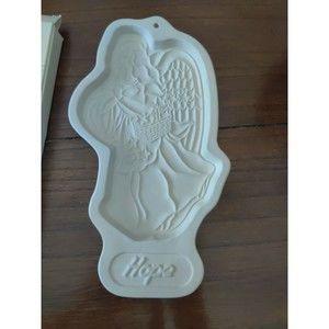 1994 LONGABERGER POTTERY ANGEL SERIES COOKIE MOLD "HOPE"